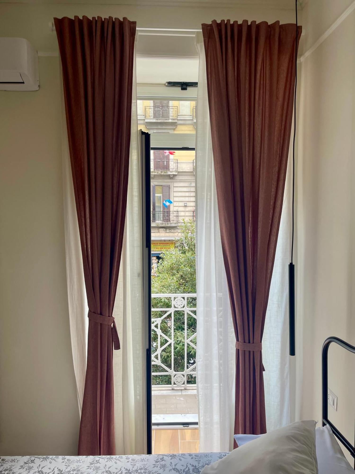 Bed and Breakfast Casa Duchesca Napoli Esterno foto