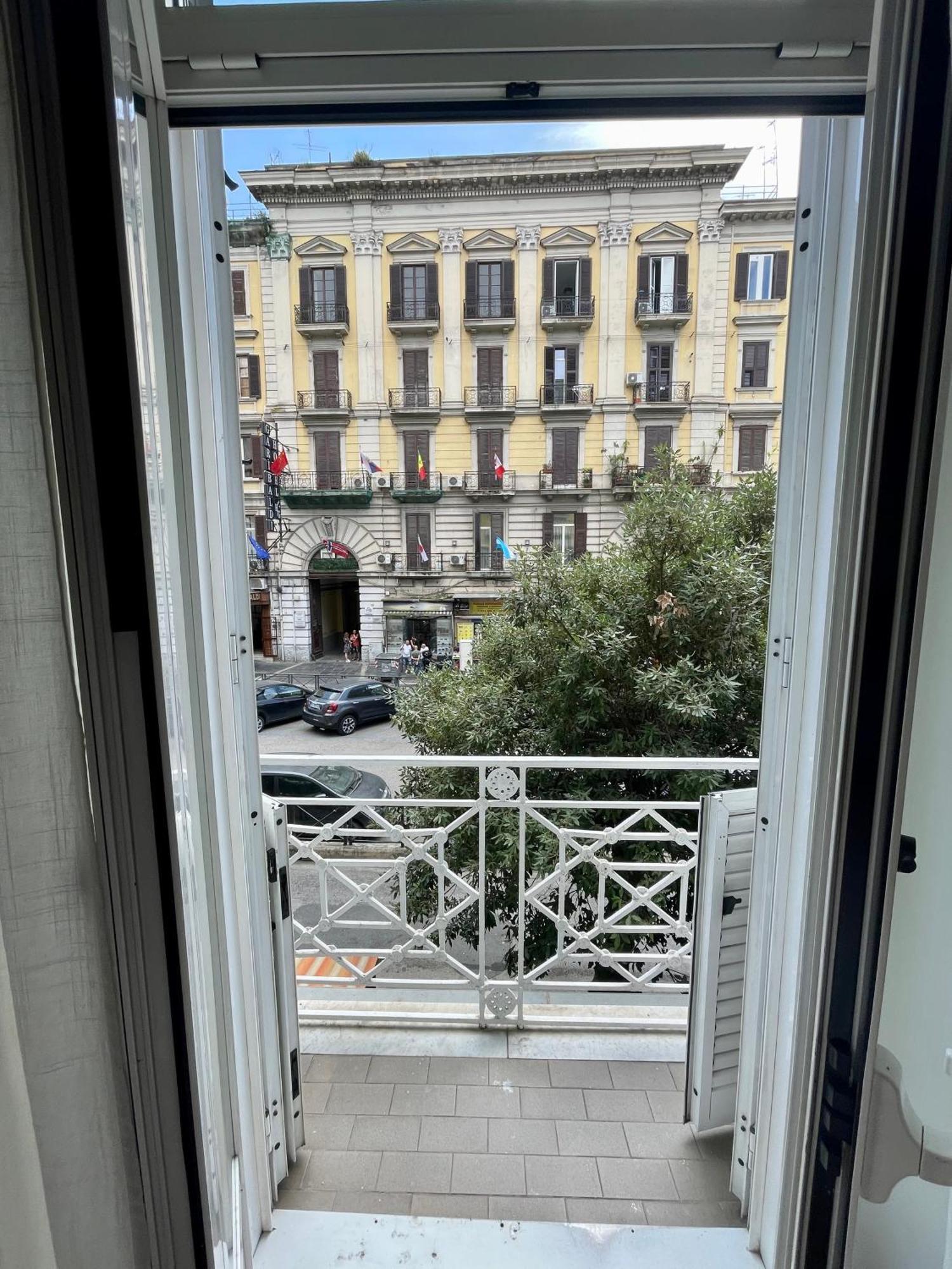 Bed and Breakfast Casa Duchesca Napoli Esterno foto